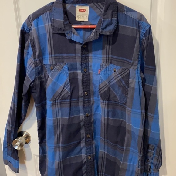 Levi’s Button Down Plaid Shirt EUC - Picture 3 of 12